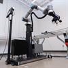 floor-mounted robotic palletizer