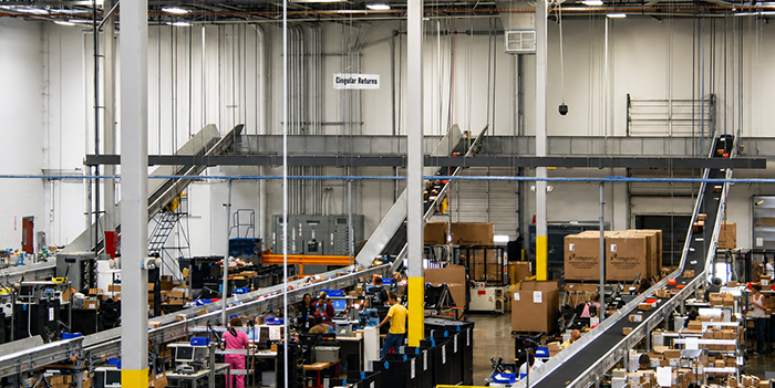 Scrap conveyors and takeaway lines