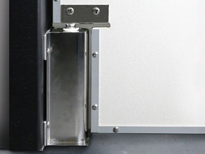 bottom hinge