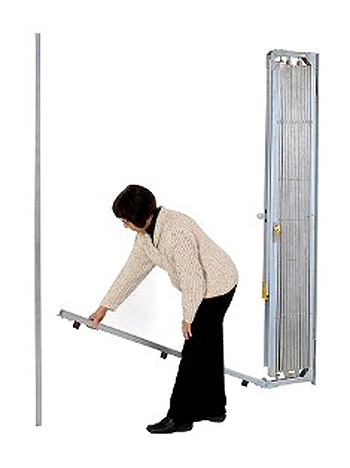 Using the storefront security gate