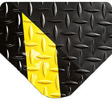 Diamond-Plate SpongeCote Beveled Heavy Duty Black w/Yellow Chevron Borders 9/16in x 3ft x 5ft