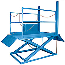 Surface Mounted Dock Lift with 6ft x 10ft platform - 8000 lb. Capacity